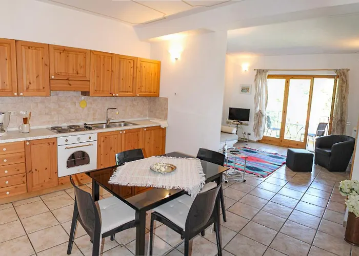 Apartament Eden Rock